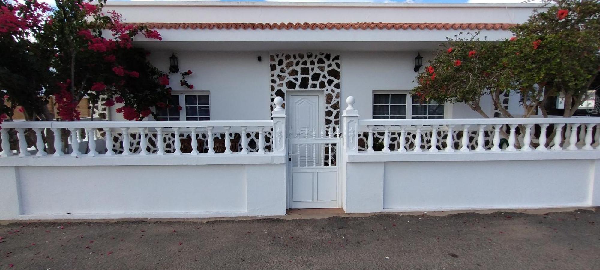 Villa Casa M & A La Oliva Exterior foto